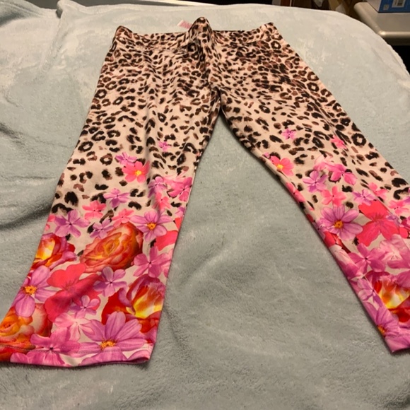 Outfit - Picture 5 of 5